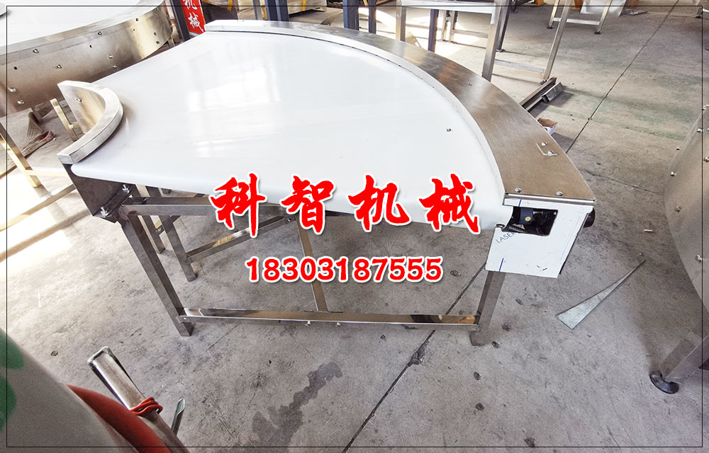 開(kāi)心果提升機(jī)與轉(zhuǎn)彎?rùn)C(jī)安裝方法